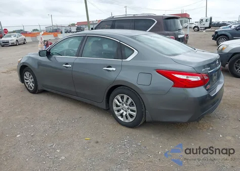 2017 Nissan Altima 2.5 S z USA, uszkodzony, nr VIN 1N4AL3AP7HC495015